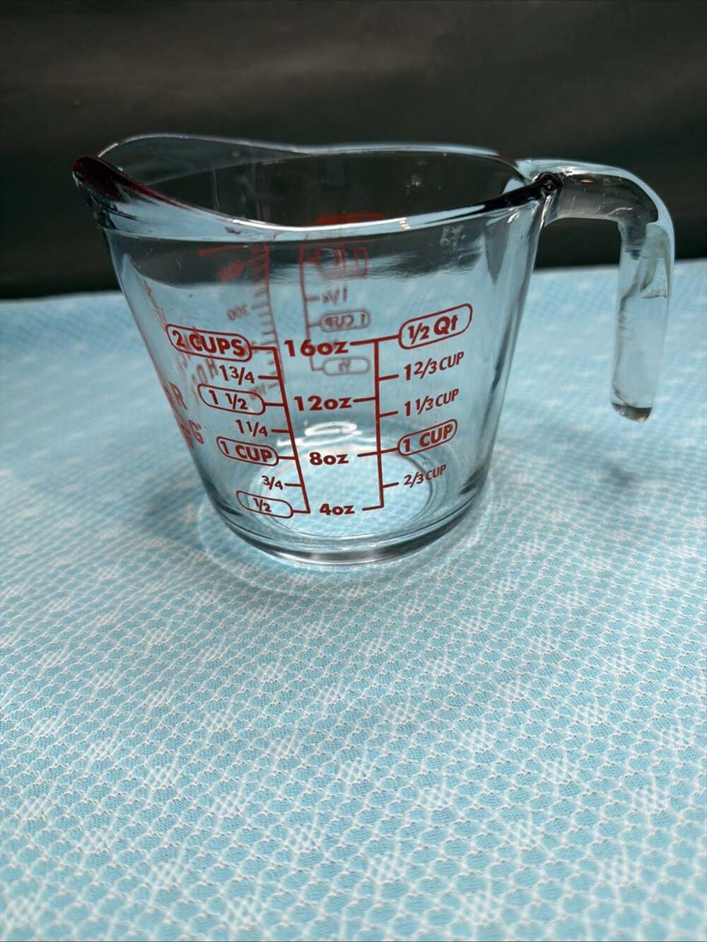 Vintage Medium Anchor Hocking Glass Measuring Cup 2 Cups 16Oz 1/2 Quart Red Logo